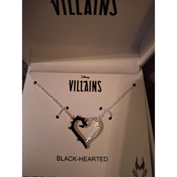 Disney Maleficent Villains Heart and Thorns Necklace - Picture 3 of 10